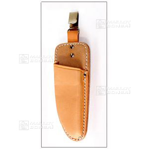 etui-porte-outil-en-cuir