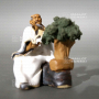 Figurine émaillée blanche tailleur bonsai 8066